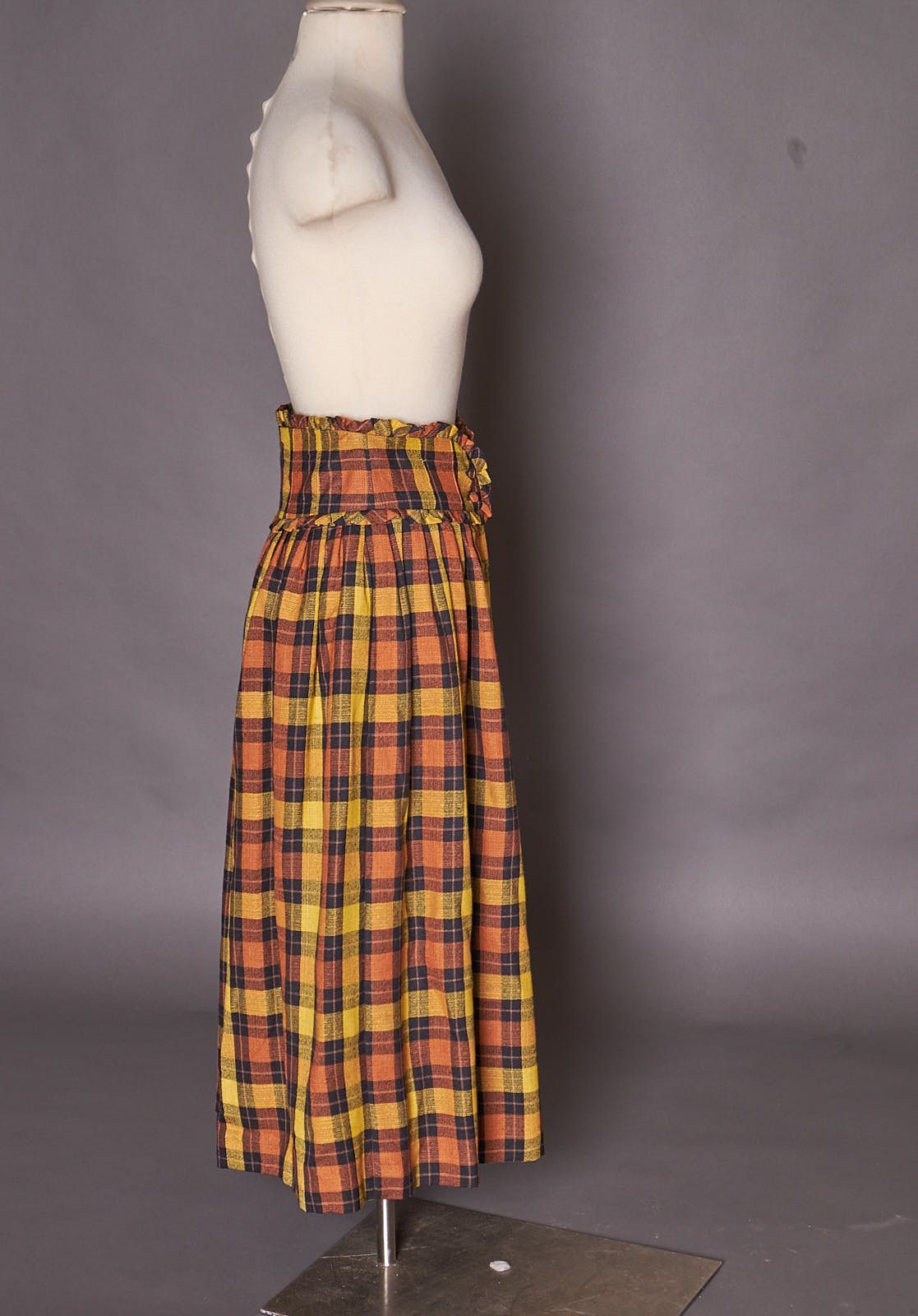 Vintage 1980s Ruffle Waist Plaid Golden Button Up Skirt Size 28" / US 6 / IT 42 - 4 Thumbnail