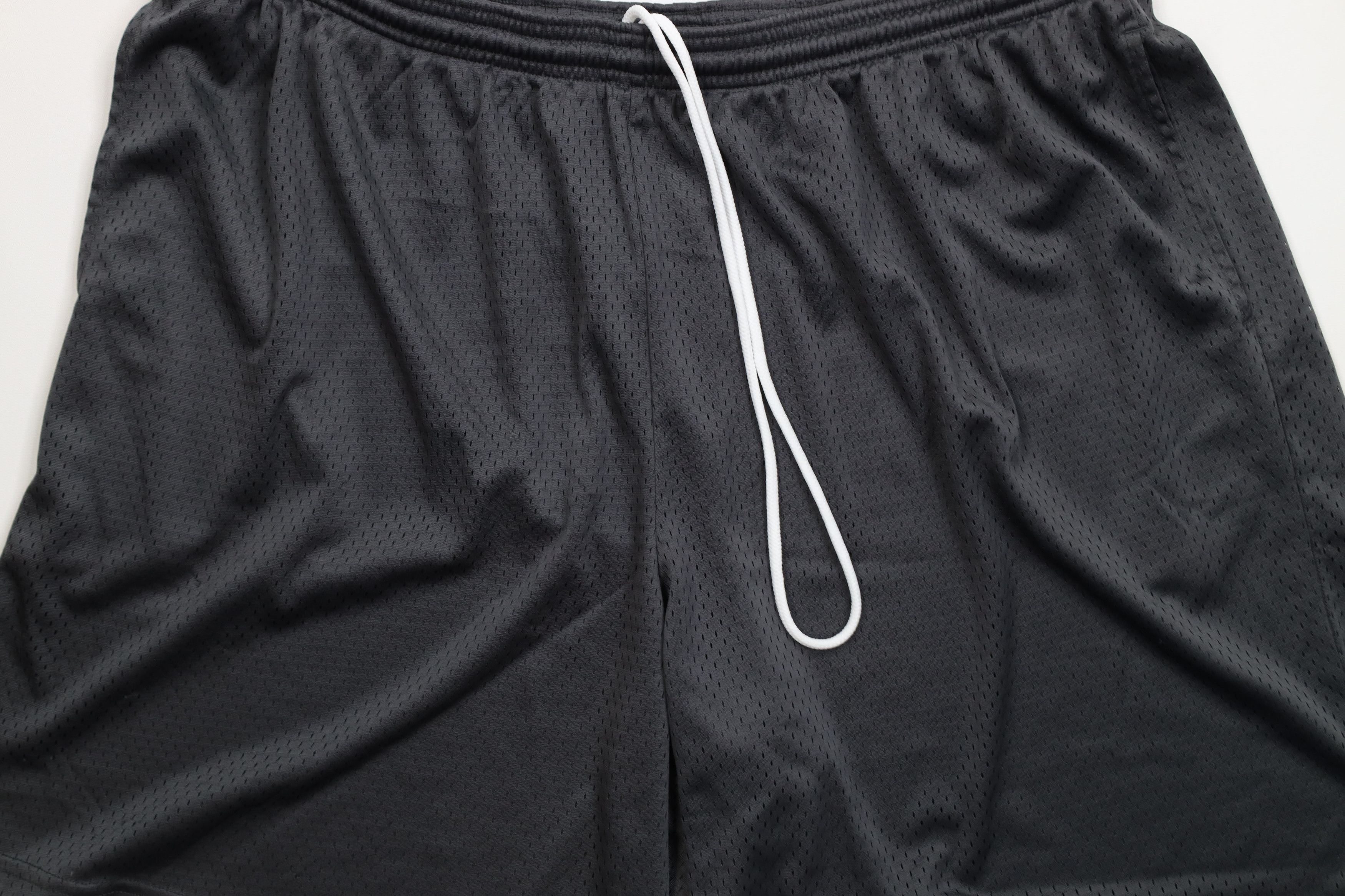 Vintage Vintage 90s Y2K Streetwear Knee Mesh Shorts Gray Polyester Size US 36 / EU 52 - 3 Thumbnail