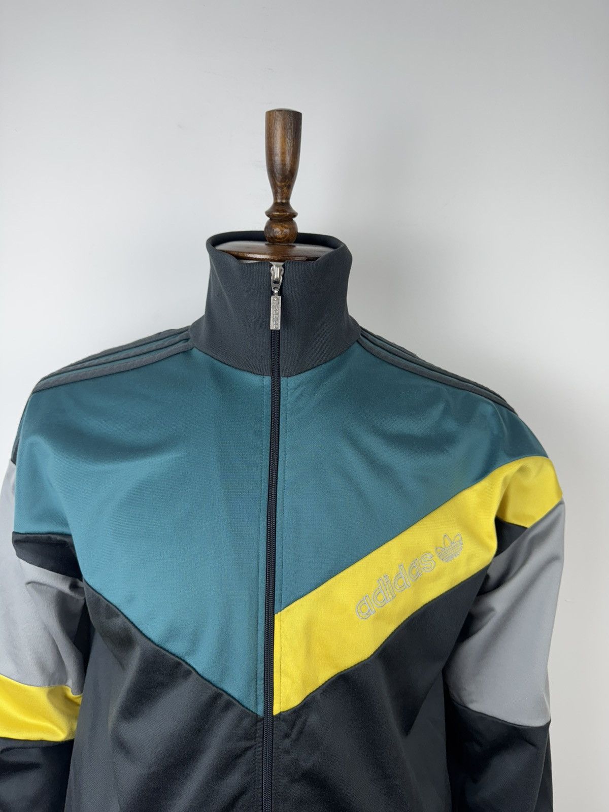 Adidas × Vintage Men’s Vintage Adidas Retro 90’ Track Top Casual Style Jacket Size US M / EU 48-50 / 2 - 2 Thumbnail