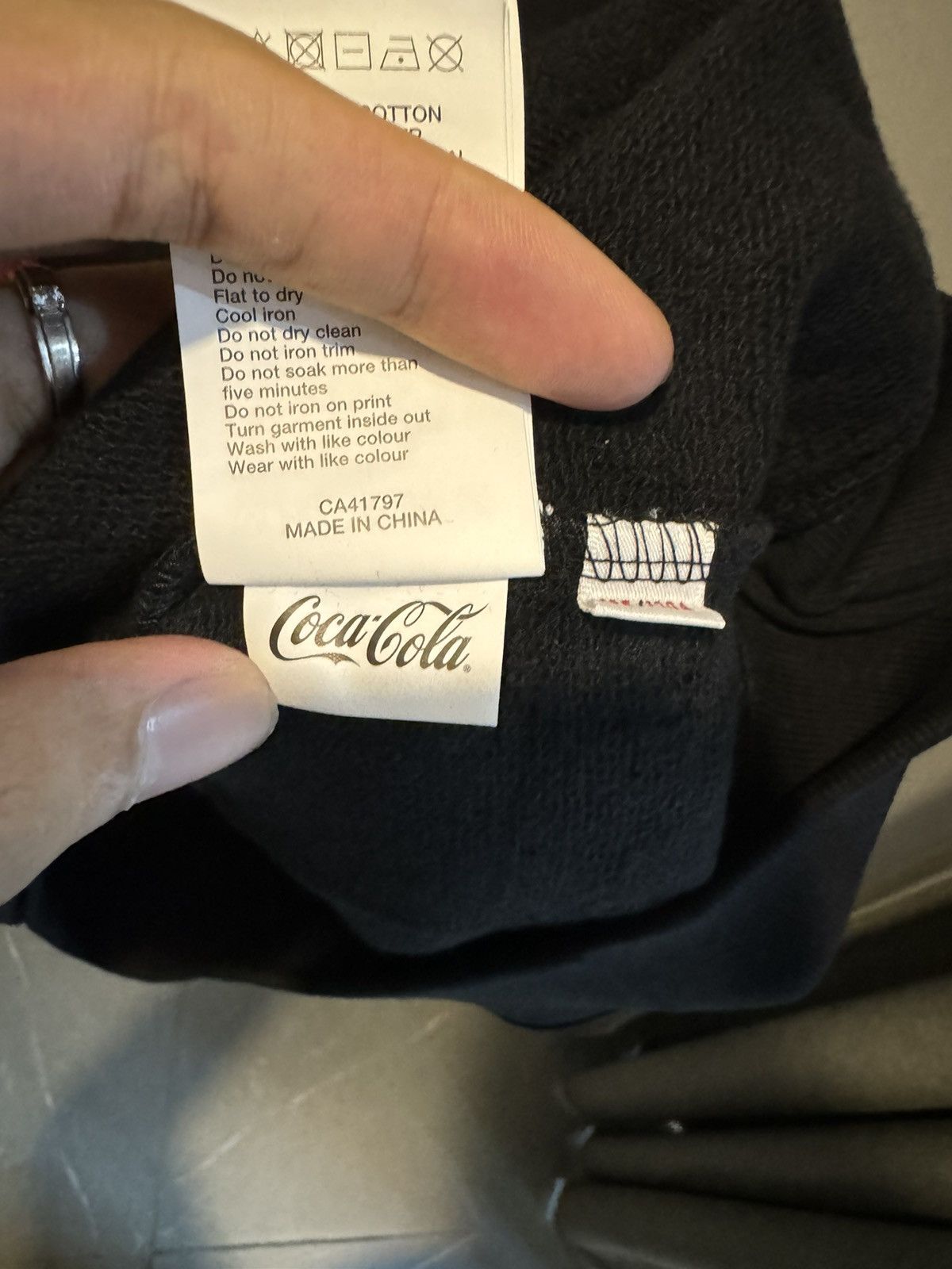 Aape AAPE COCACOLA SWEAT SHIRT Size US XL / EU 56 / 4 - 8 Thumbnail
