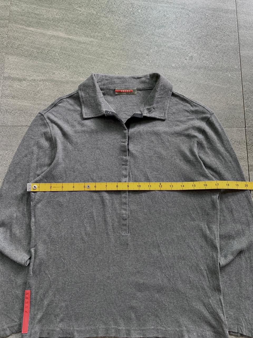 Prada FREE TAX! 2000s Half Buttoned Red Tab Polo Shirt Size US S / EU 44-46 / 1 - 9 Thumbnail