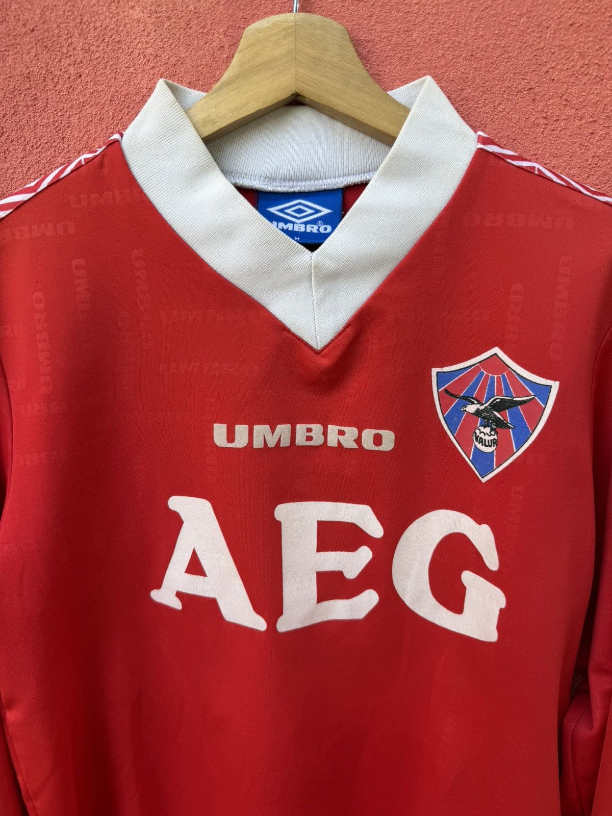Umbro Valur FC x Number 10 Size US M / EU 48-50 / 2 - 3 Thumbnail