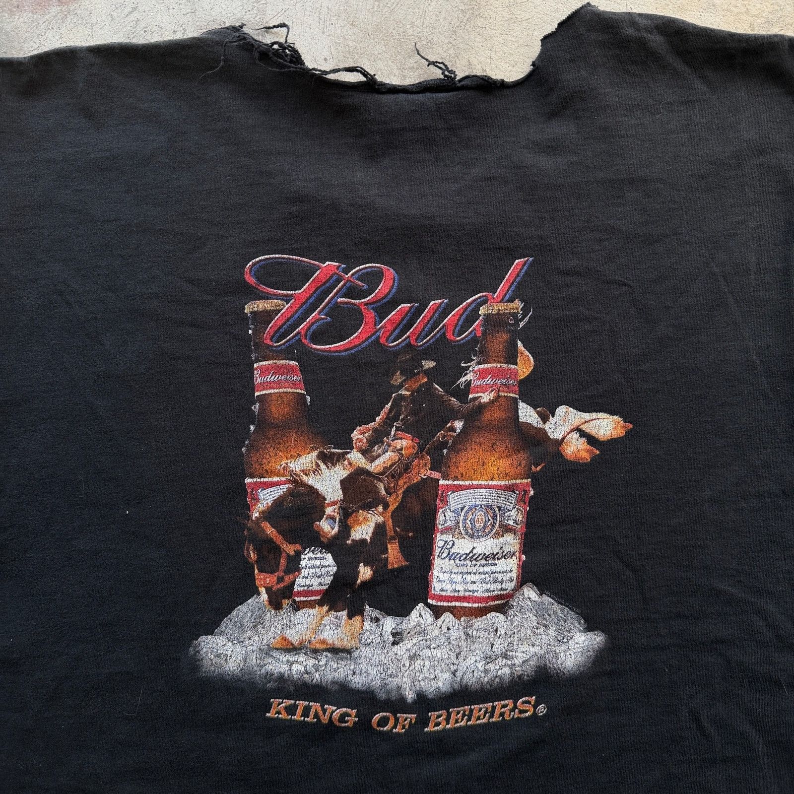 Budweiser Vintage Budweiser Cowboy Bull Riding Graphic thrashed Tee Size US XL / EU 56 / 4 - 1 Thumbnail