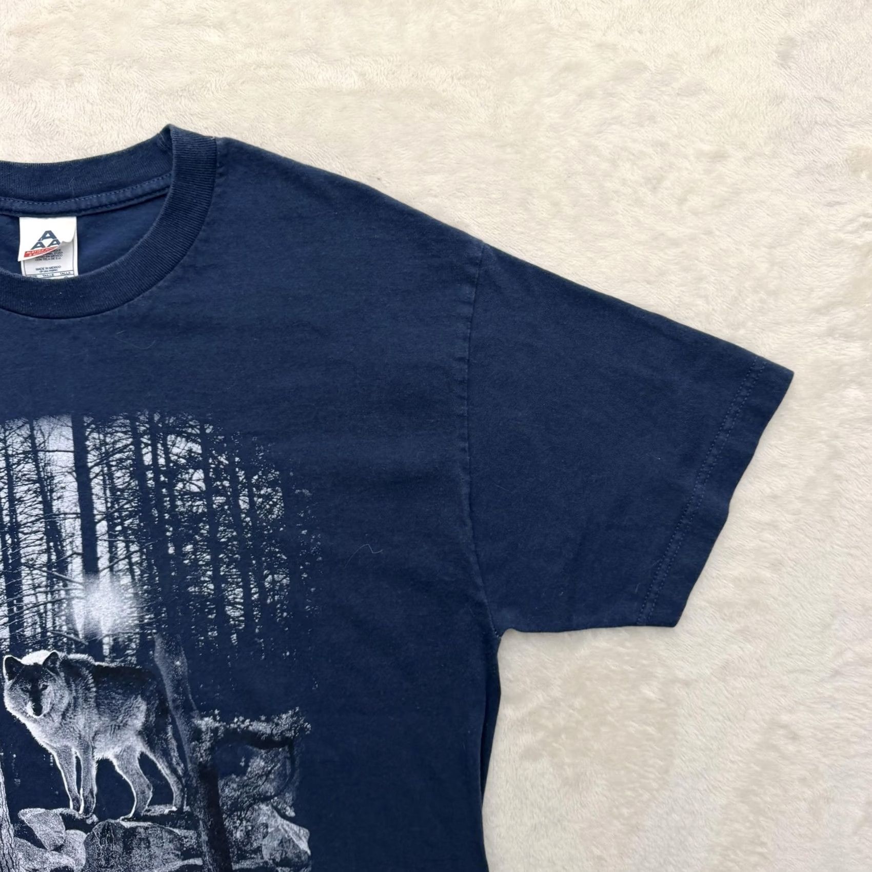 Vintage VINTAGE Alstyle Wolf Shirt Mens L Blue Forest Wildlife Nature Graphic T-Shirt Tee Size US L / EU 52-54 / 3 - 4 Thumbnail
