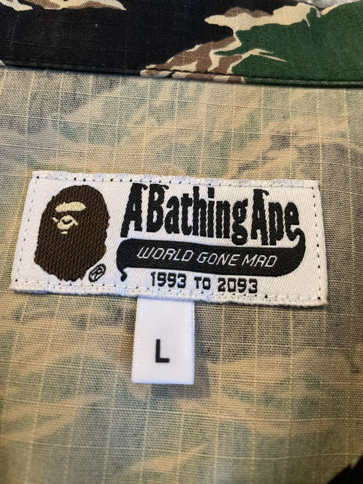 Bape A bathing ape shirt Size US L / EU 52-54 / 3 - 5 Thumbnail