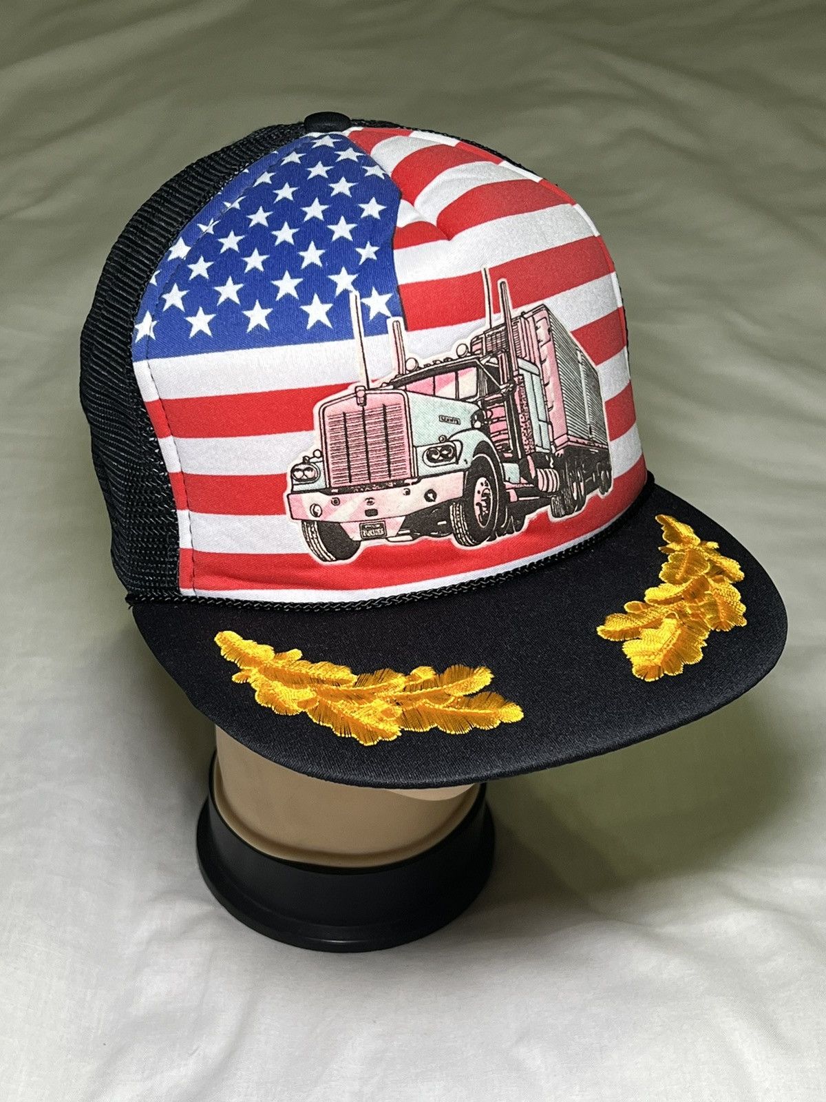 Vintage Vintage American Trucker Hat Y2K Cap USA SNAPBACK Size ONE SIZE - 2 Thumbnail