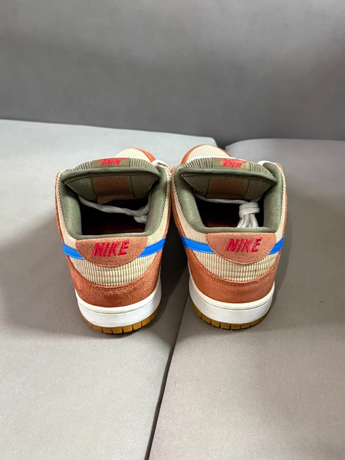 Nike Nike Dunk SB Corduroy, Ｑ20 Size US 8 / EU 41 - 2 Thumbnail
