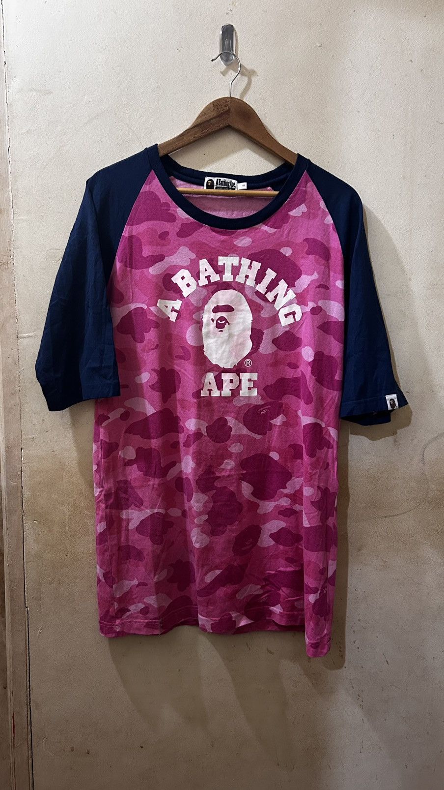 Bape Bape Raglan College Logo Tee Size S / US 4 / IT 40 - 1 Thumbnail