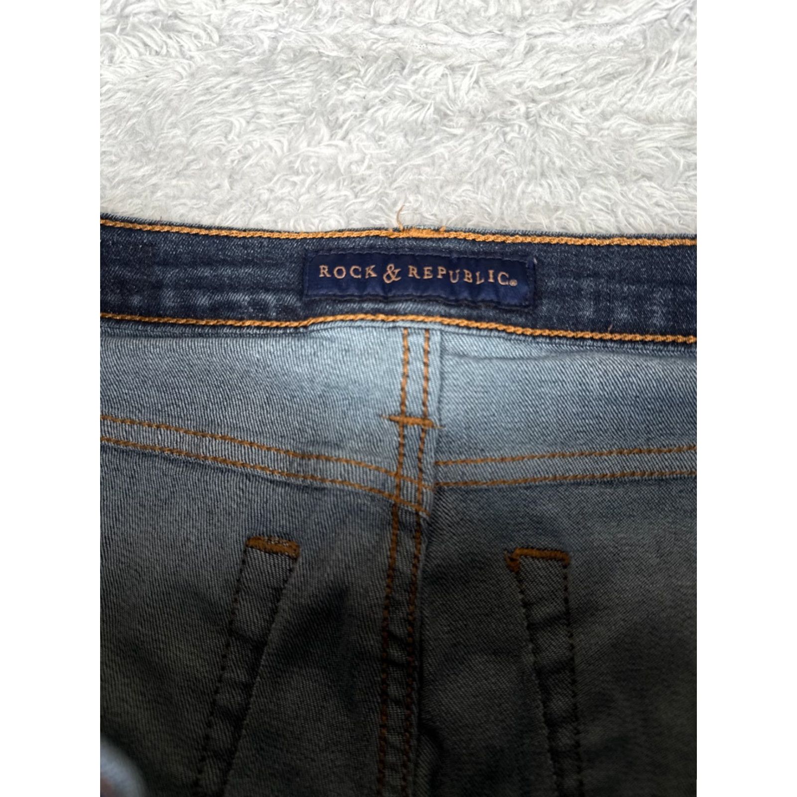 Vintage VINTAGE Rock & Republic Jeans Woman 10 Blue Denim Kasandra Flared Low Rise 29x32 Mens? Ladies? Size 32" / US 10 / IT 46 - 6 Thumbnail