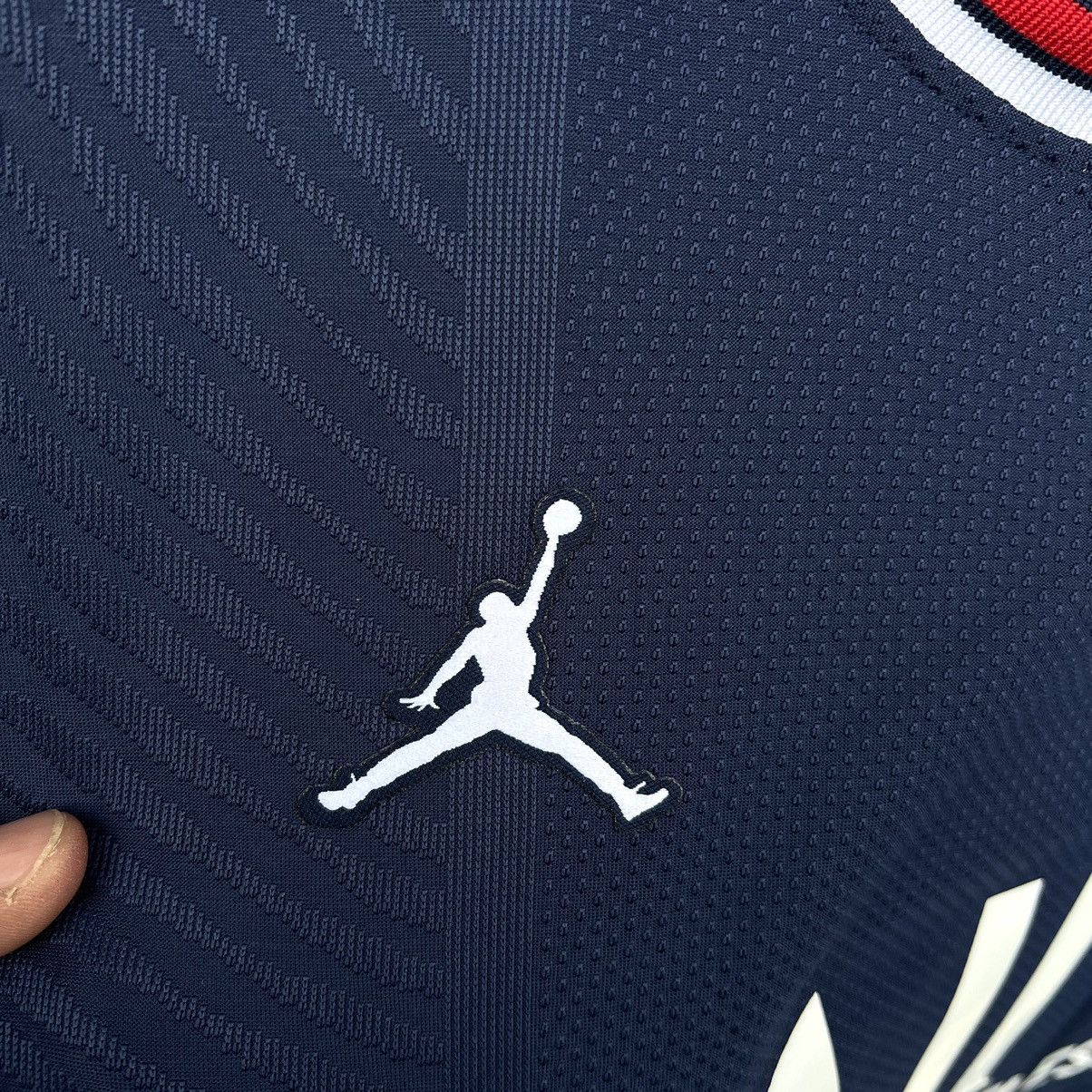 Jordan Brand PSJ Paris Saint Germain soccer jersey Messi 30 (fake) Size US L / EU 52-54 / 3 - 4 Thumbnail