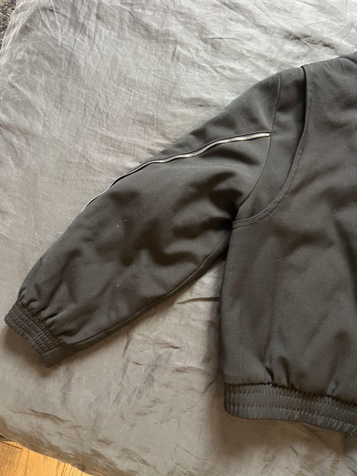CMMAWEAR Cmmawear Bat-Wing Piercing Jacket Size US L / EU 52-54 / 3 - 9 Thumbnail