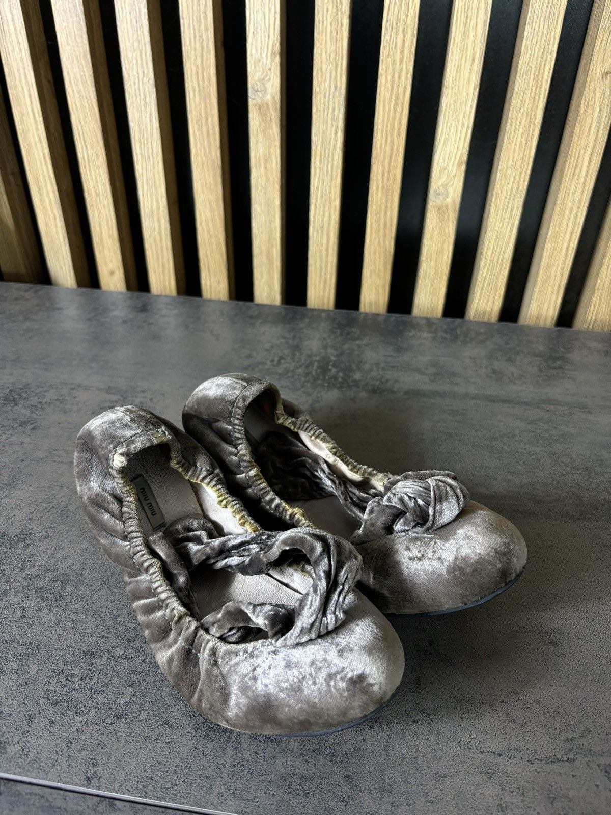Miu Miu Miu Miu Satin Grey Ballet Flats Luxury Designer Size US 7 / IT 37 - 1 Thumbnail