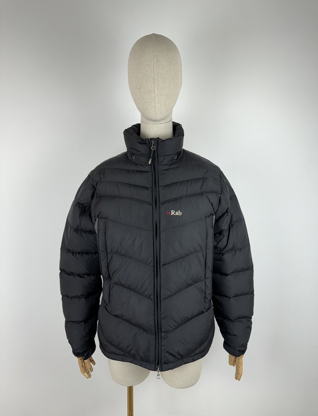 Rab Women’s RAB Ascent Down Jacket size M Size M / US 6-8 / IT 42-44 - 1 Thumbnail