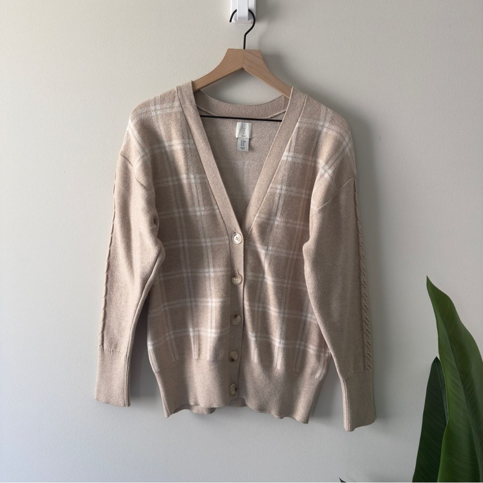 Joie Joie Beige Plaid Cardigan long sleeve cable knit accent EUC Size M / US 6-8 / IT 42-44 - 3 Thumbnail