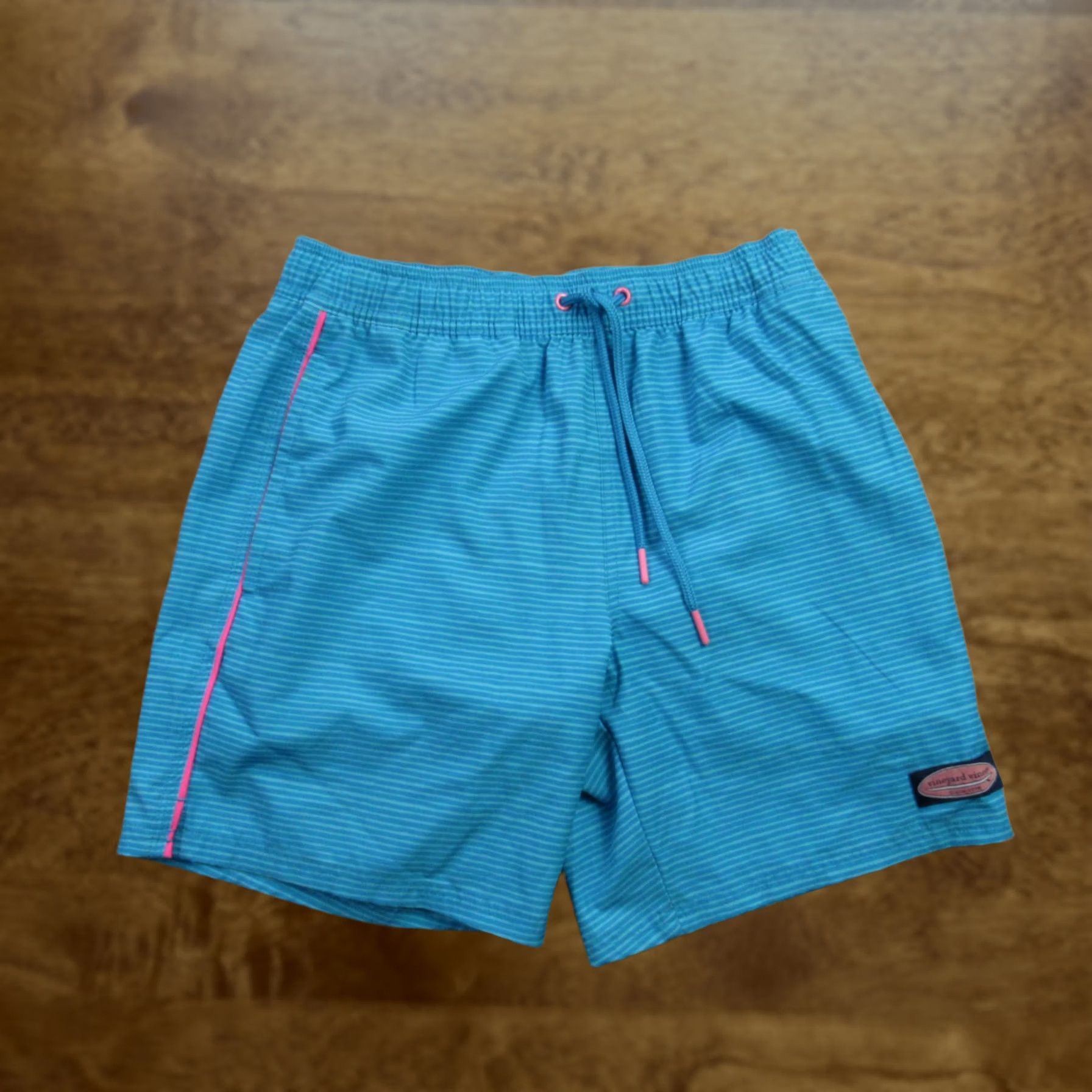 Vineyard Vines Vineyard Vines Shorts Mens XS Board Shorts Swimwear Lightweight Swim Blue Pattern: Striped Size US 27 - 1 Thumbnail