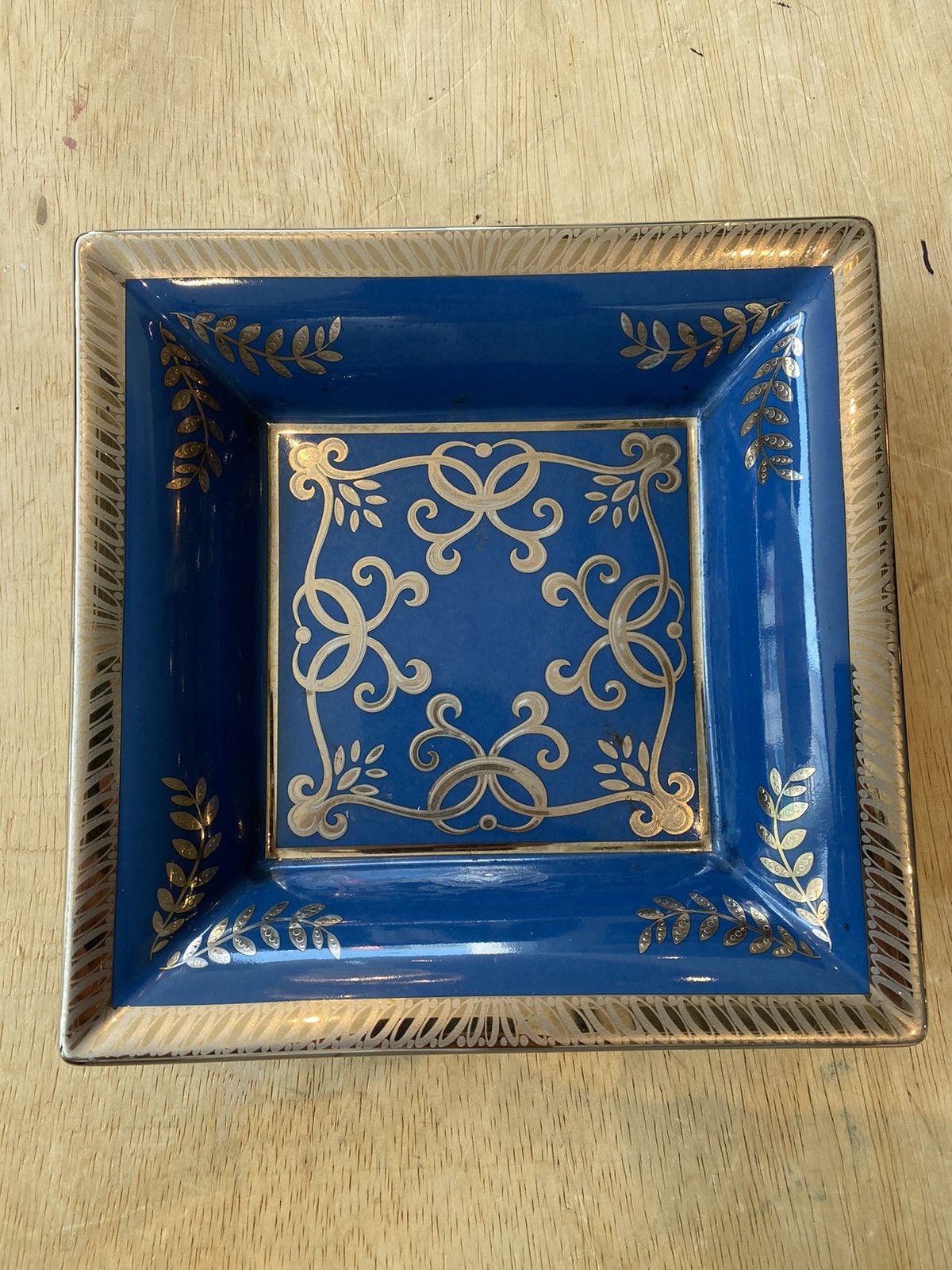 Patek Philippe Patek Philippe ashtray Size ONE SIZE - 1 Thumbnail