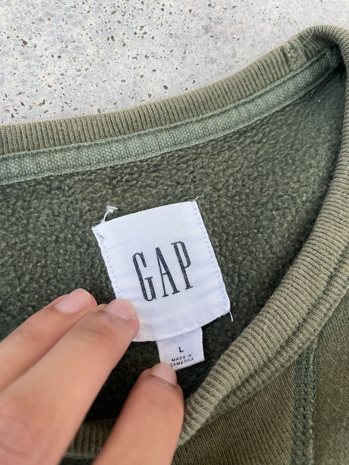Gap × Vintage Vintage Faded Gap Big Logo Sweatshirt Size US XL / EU 56 / 4 - 7 Thumbnail