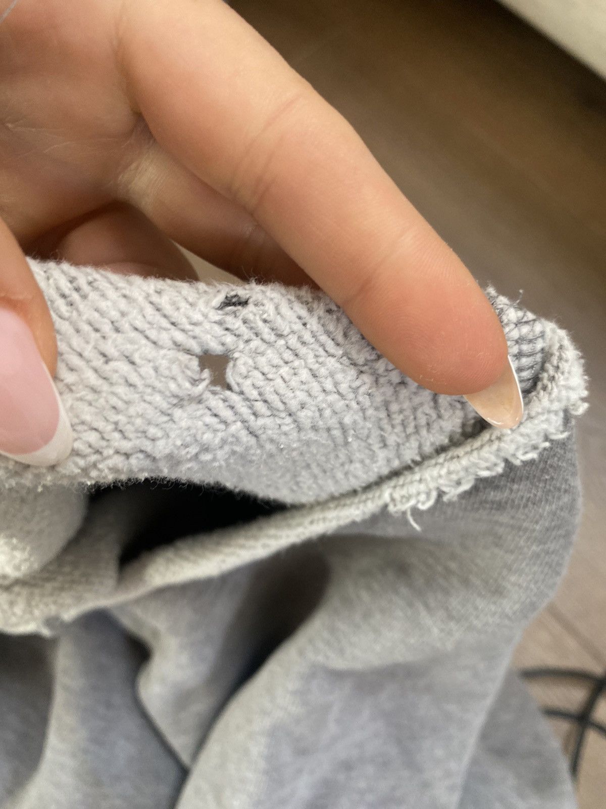 Acne Studios Acne Studios Grey Embellished Sweatshirt (Size M) Size M / US 6-8 / IT 42-44 - 5 Thumbnail