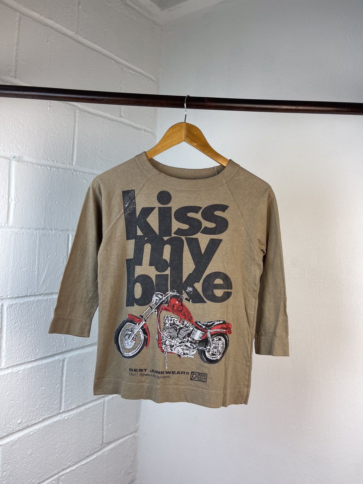 Hysteric Glamour × KMRii × Le Grande Bleu (L.G.B.) Rna inc Kiss My Bike Raglan Tee Size XS / US 0-2 / IT 36-38 - 3 Thumbnail