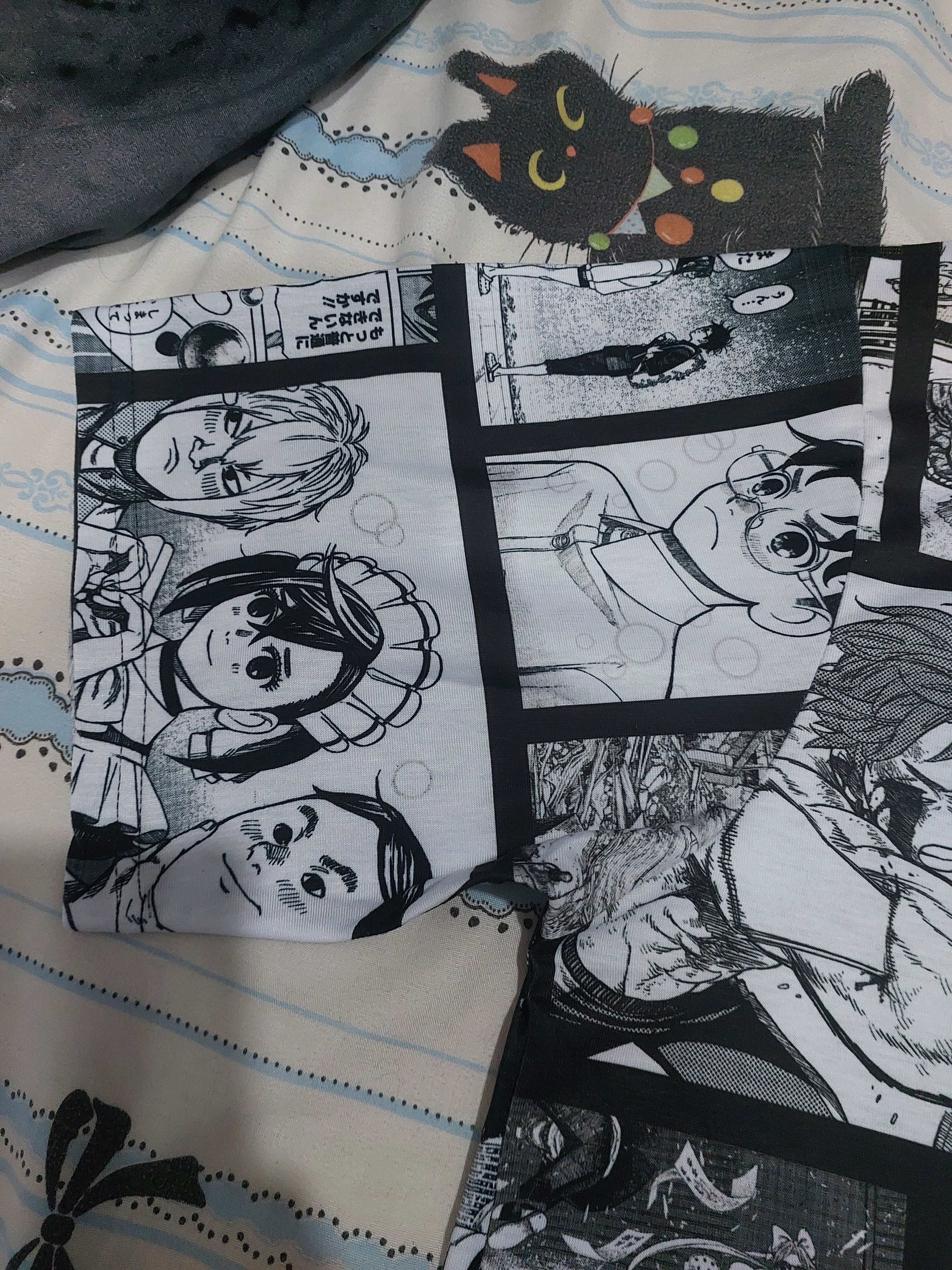 Anime DANDADAN ORIGINAL ARTWORK EXHIBITION GRAPHIC ANIME TSHIRT Size US XL / EU 56 / 4 - 11 Thumbnail