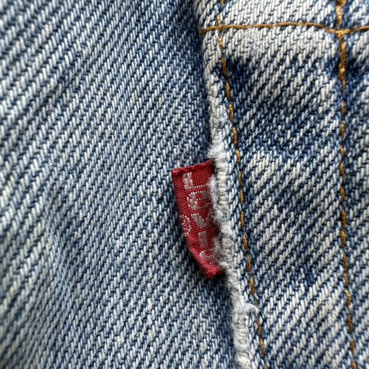 Japanese Brand Vintage Levi’s Made In USA Faded Denim Jean Pant W29 Size US 29 - 13 Thumbnail