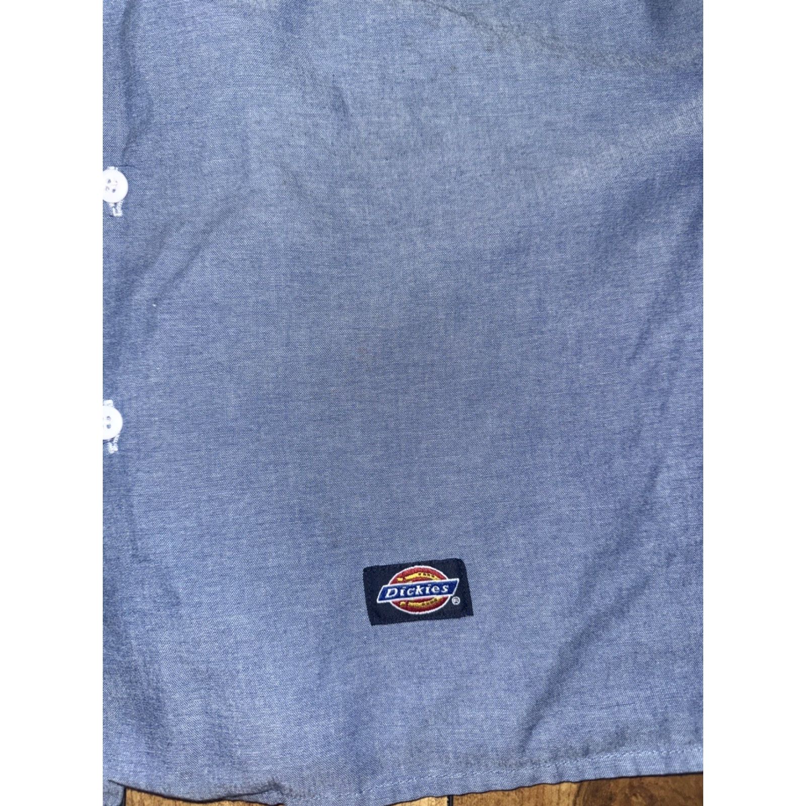 Dickies VINTAGE Dickies Work Shirt XL 17-17 1/2 Long Sleeve Blue Button-Front Cotton Blend Grunge 1990s Mens Size US XL / EU 56 / 4 - 2 Thumbnail
