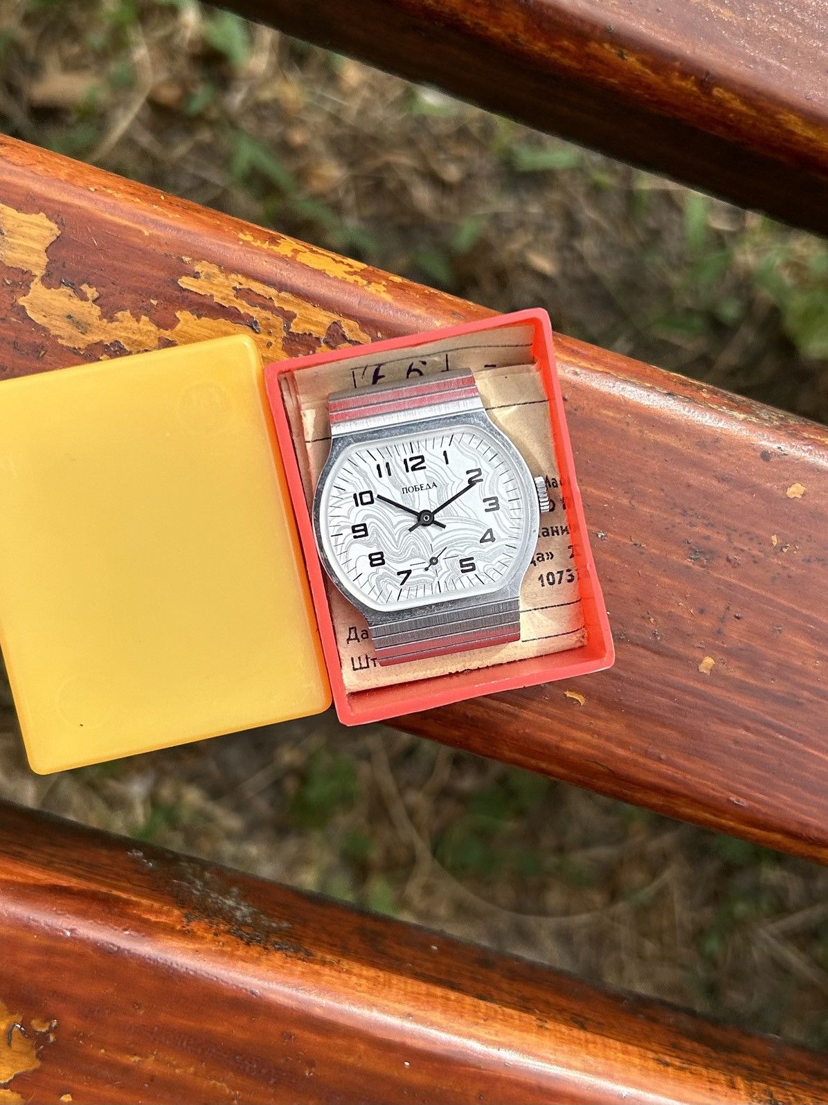 Vintage Vintage Brand New Watch Pobeda Mechanical Authentic 1990s Size ONE SIZE - 1 Thumbnail
