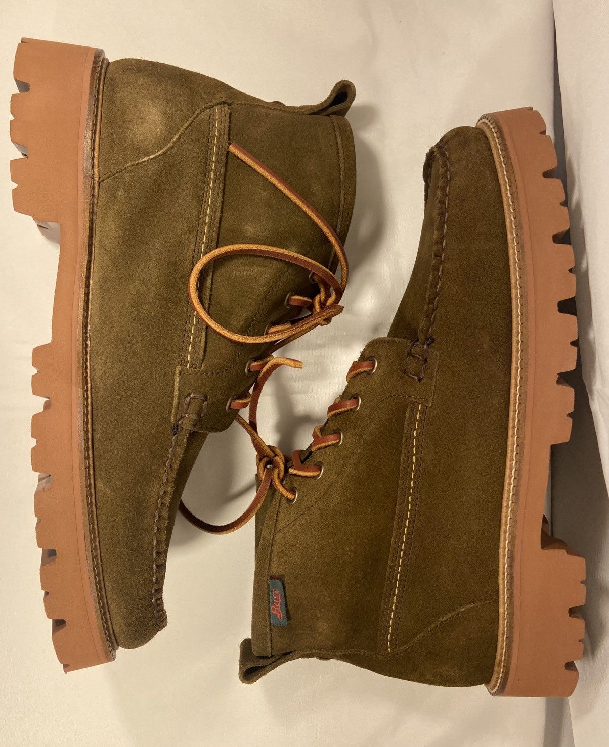 G.H. Bass & Co. Suede Ranger Moc Boot Olive Size US 9.5 / EU 42-43 - 9 Thumbnail