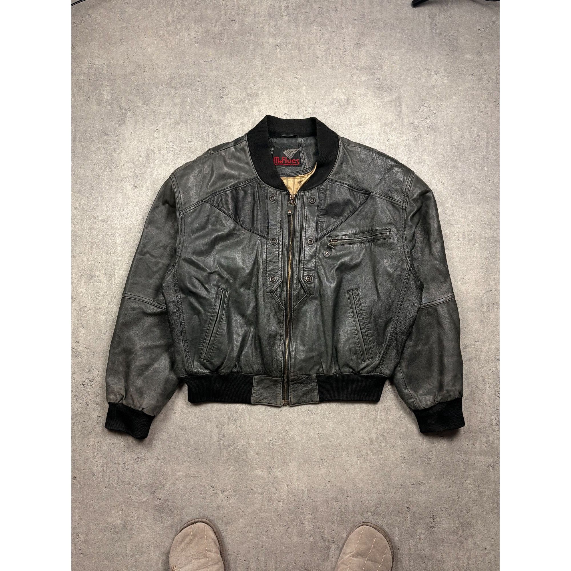 Japanese Brand Vintage McFlues Black Leather Bomber Jacket With Ribbed Trim Size US L / EU 52-54 / 3 - 1 Thumbnail