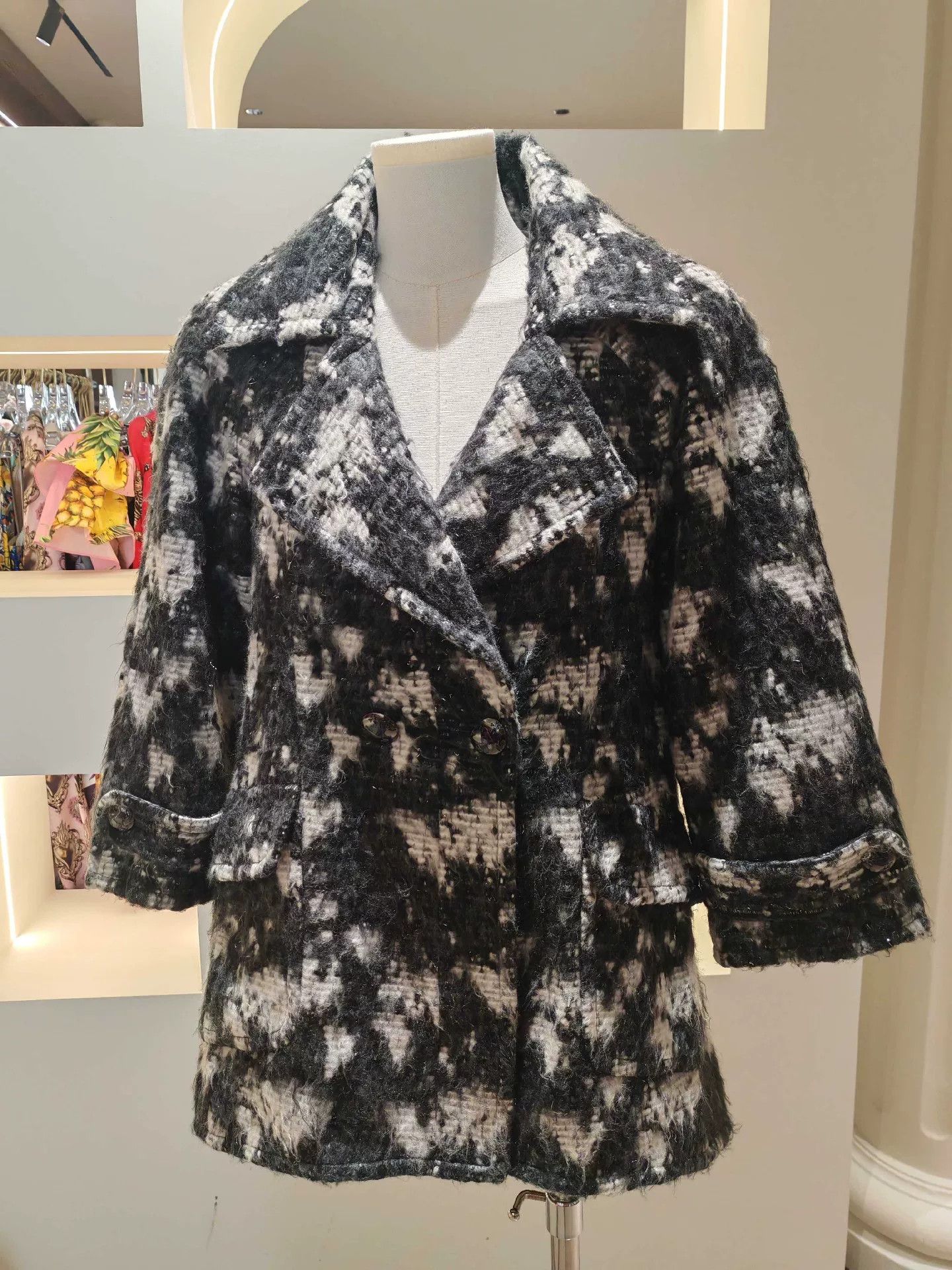 Chanel Chanel Earth Collection Women's Hippocampus Show Coat Size XXS / US 00 / IT 34 - 1 Thumbnail