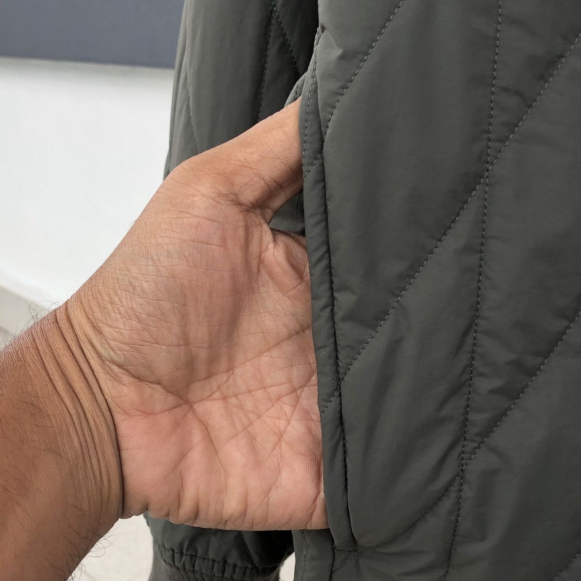 Uniqlo UNIQLO HEATTECH WARM PADDED JACKET Size US M / EU 48-50 / 2 - 9 Thumbnail