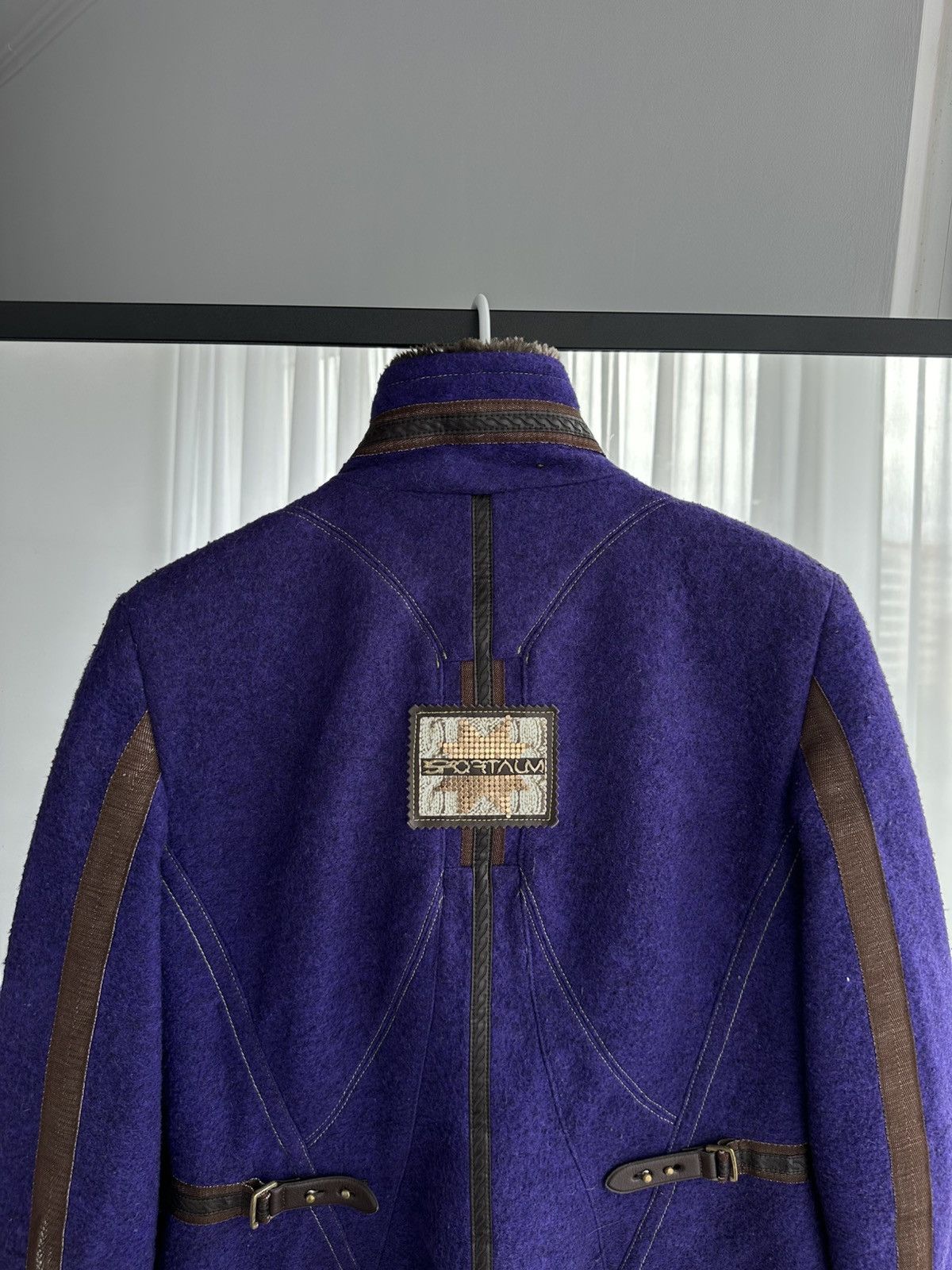 Sportalm Kitzbuhel × Vintage Vintage Sportalm Woman Wool Winter Jacket with Fur Collar Size M / US 6-8 / IT 42-44 - 18 Thumbnail