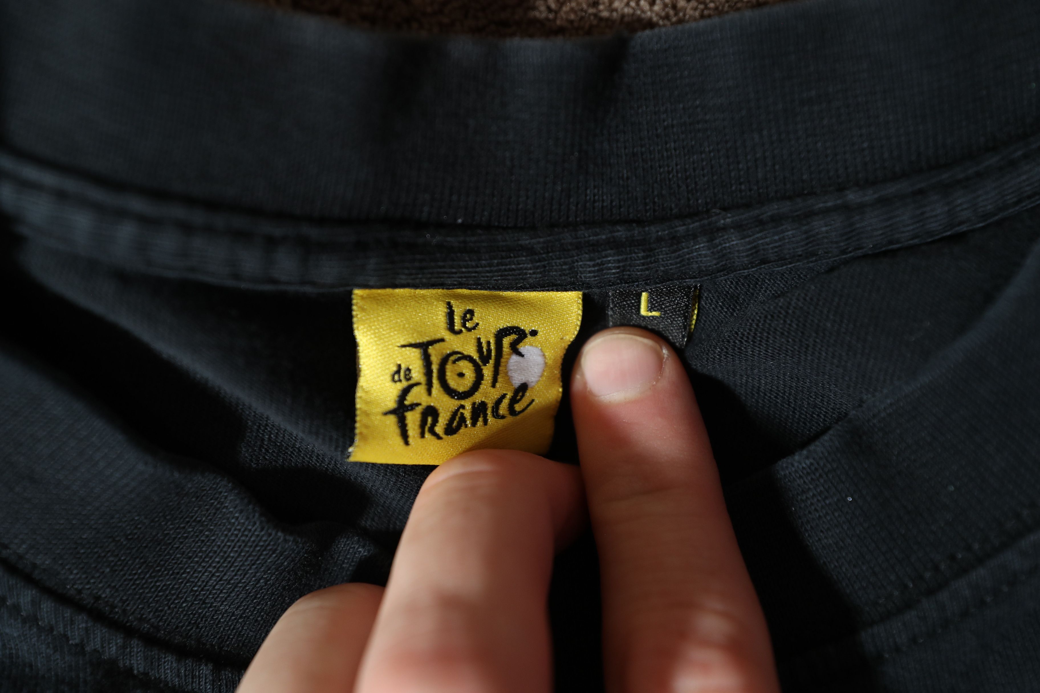 Other Tour De France Ganger le Tour tee (L) Size US L / EU 52-54 / 3 - 9 Thumbnail