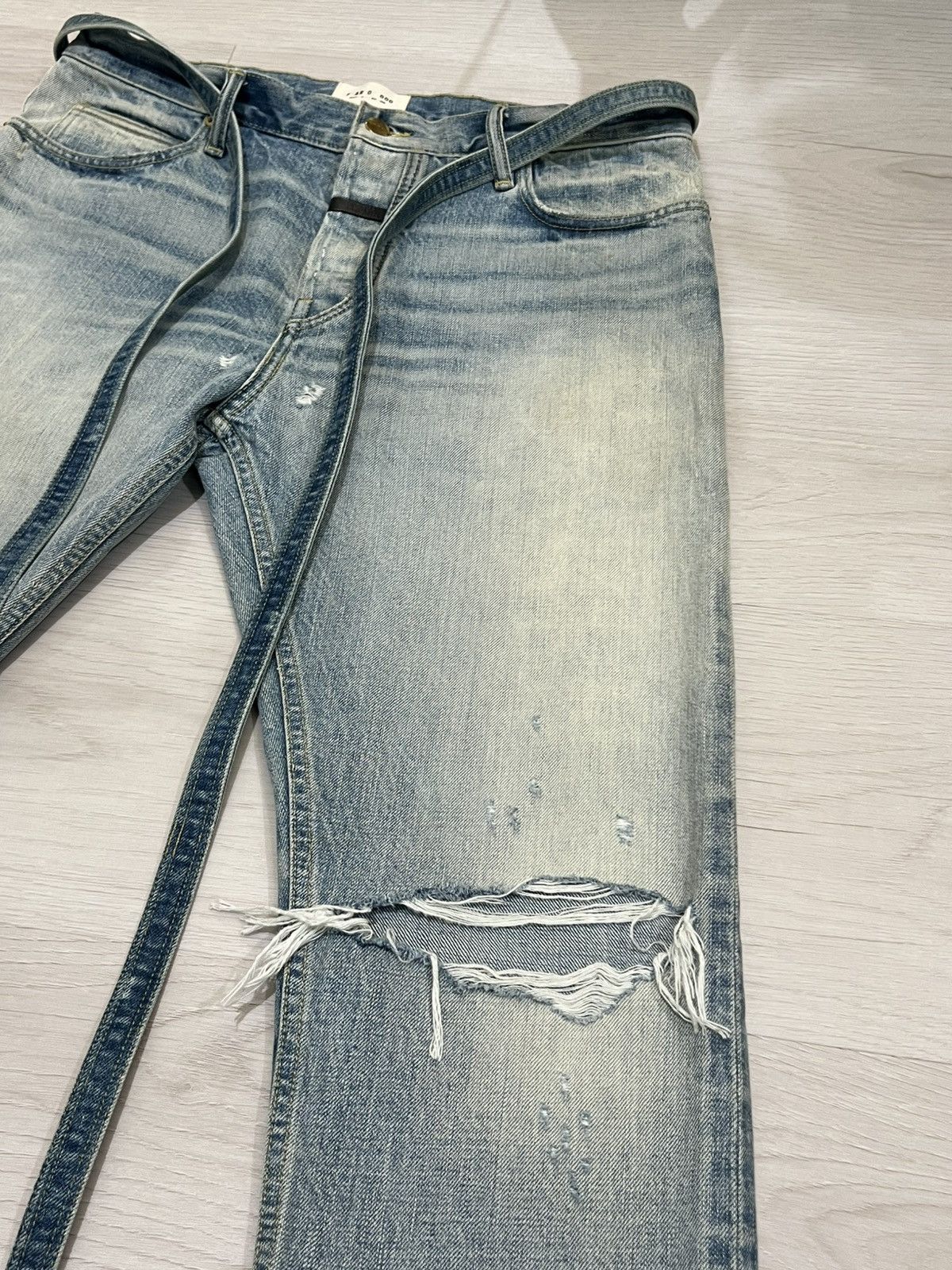 Fear of God Fear of God 6th Collection Distressed Denim Size US 34 / EU 50 - 3 Thumbnail