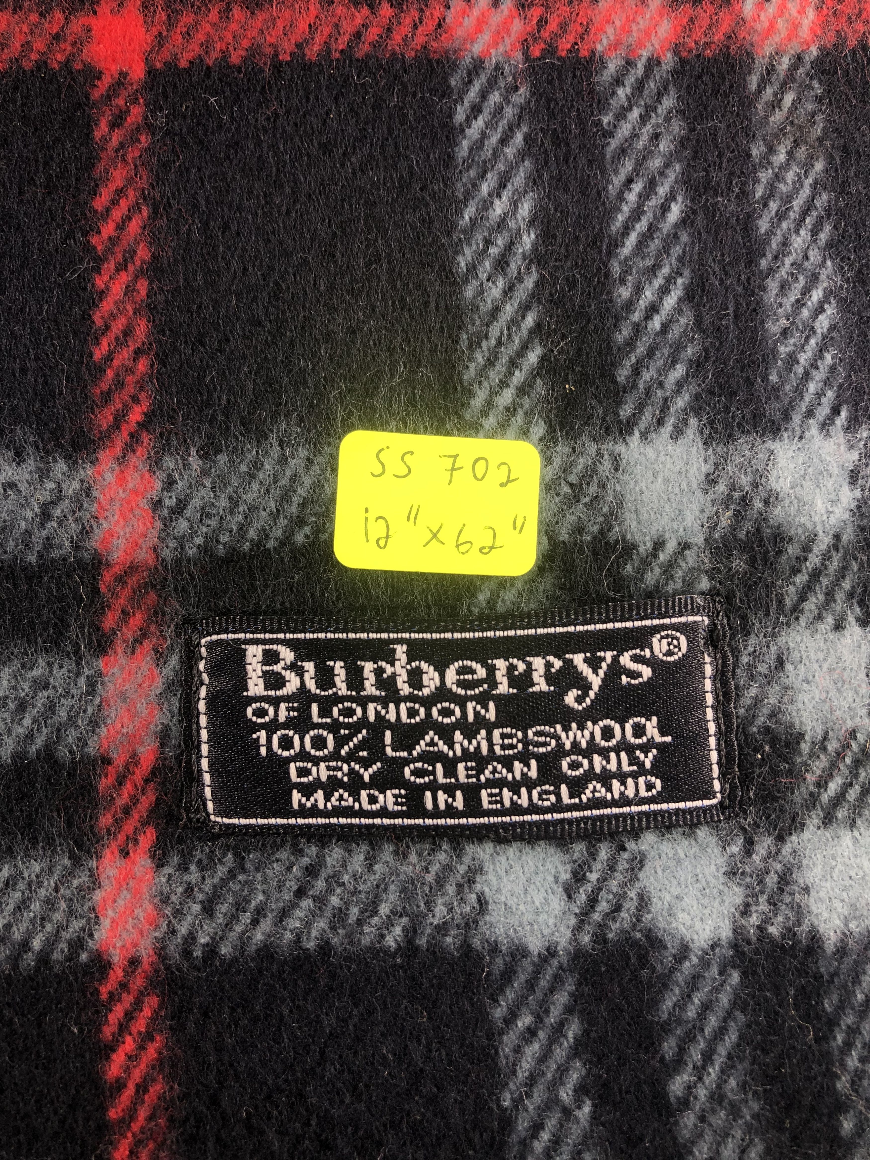 Burberry Burberry Nova Check Scarf / Muffler / Neckwear Size ONE SIZE - 4 Thumbnail