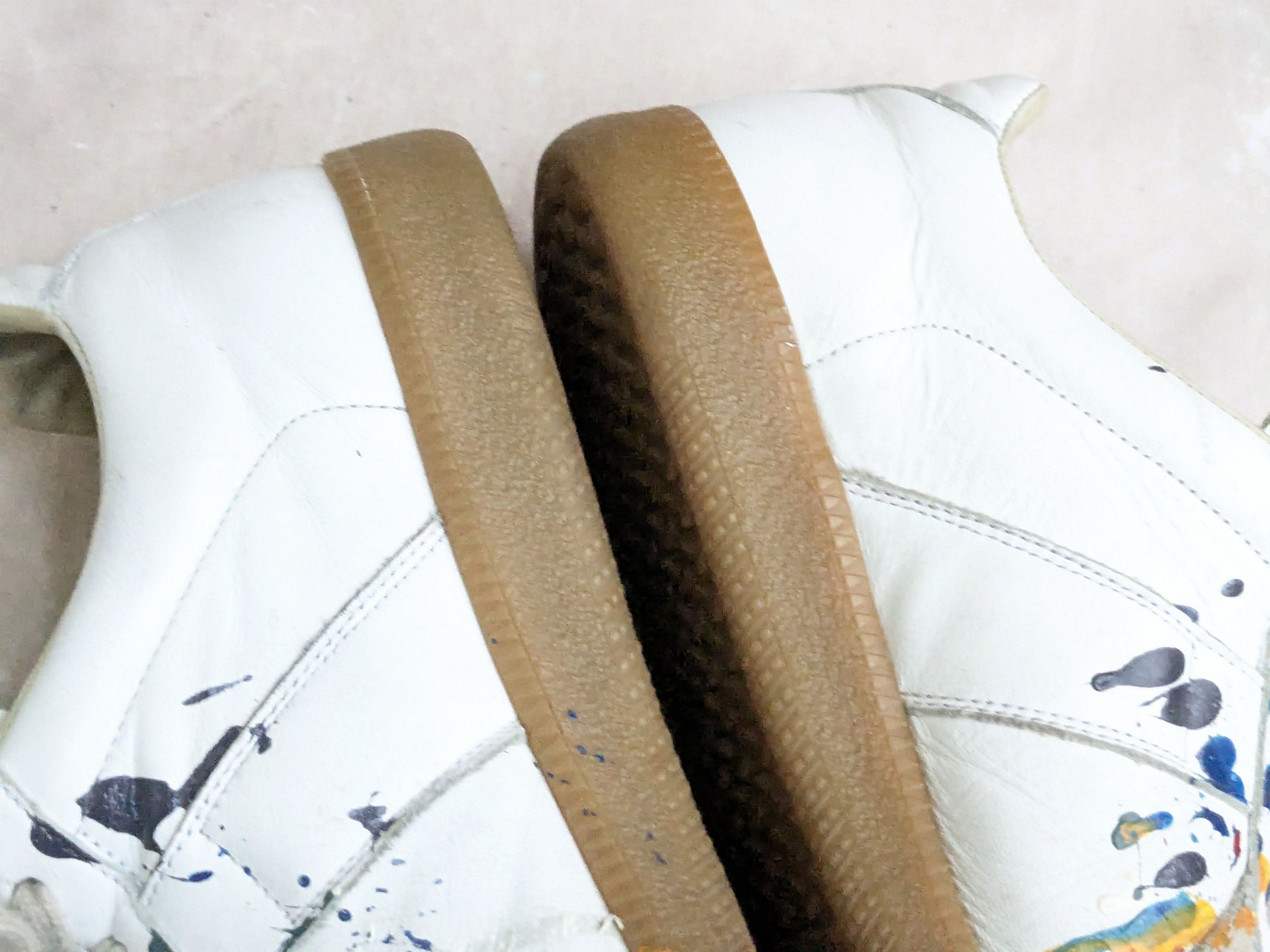 Maison Margiela Maison Margiela GAT Replica White Paint Splatter 9 42 Low Size US 9 / EU 42 - 15 Thumbnail