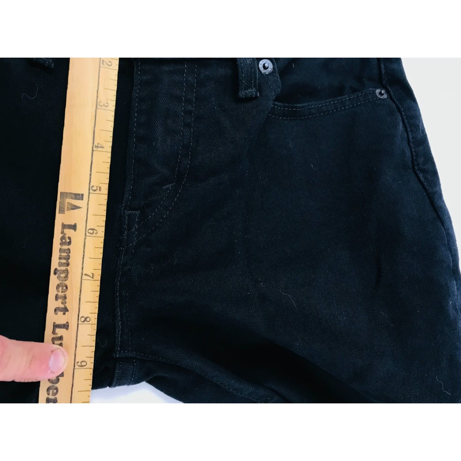 Levi's Levi's Jeans Women Size 30x30 Black Dark Wash Mid Rise Straight Denim Legging Style: Straight Womens 30x30 Old? No, but keep words. Size 30" / US 8 / IT 44 - 5 Thumbnail