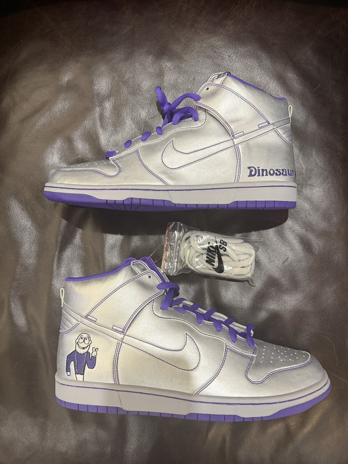 Nike Nike SB Dunk High Dinosaur Jr 2007 - 13M - New DS 313171-003 Size US 13 / EU 46 - 4 Thumbnail