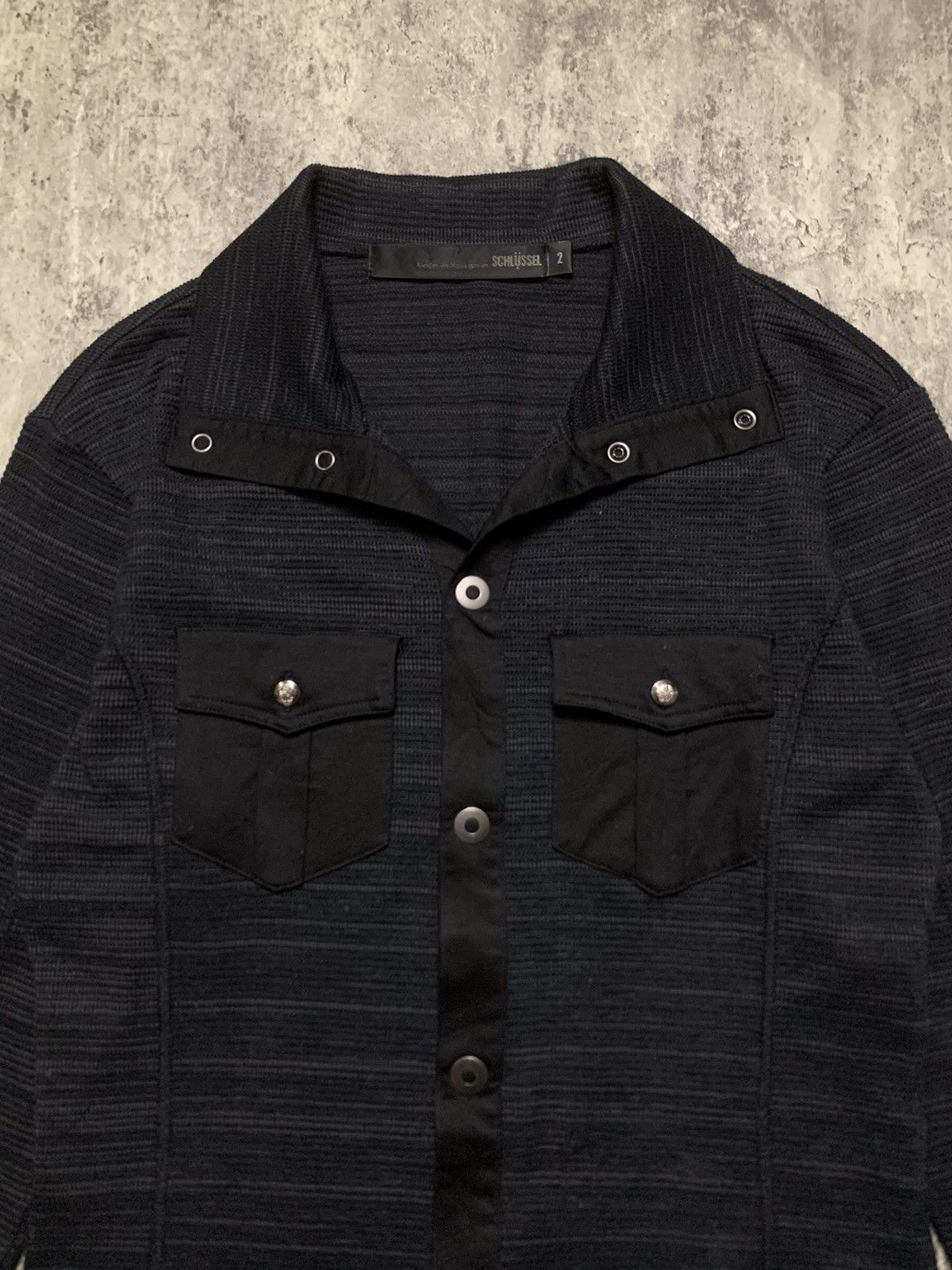 Japanese Brand Schlussel Black Button Up Size US M / EU 48-50 / 2 - 3 Thumbnail