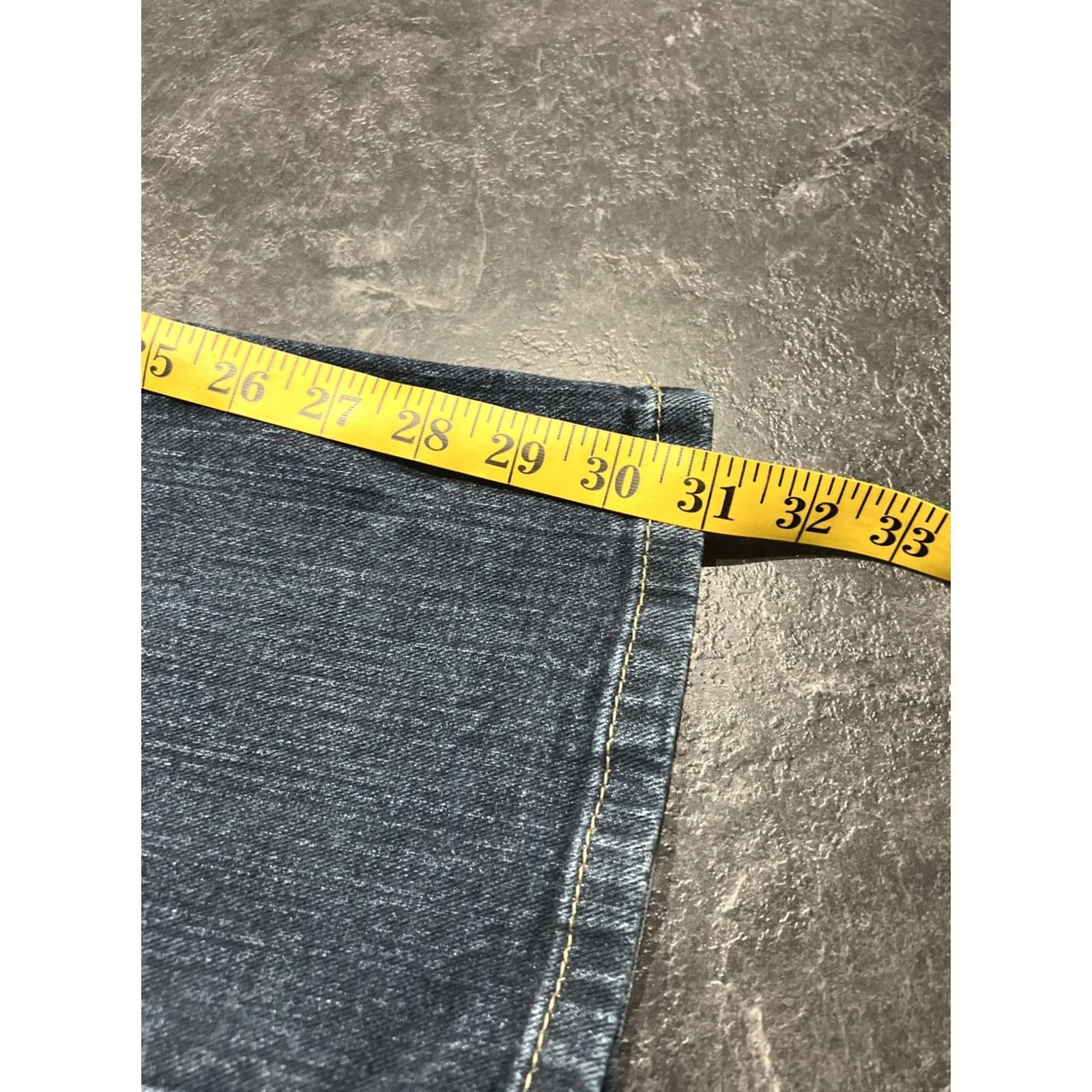 Ariat Ariat Jeans M5 Slim Straight 36x32 Mens Blue Denim Medium 5-Pocket Cowboy Workwear Logo Buffallo Nickel zipper button Leather none? Size US 36 / EU 52 - 7 Thumbnail