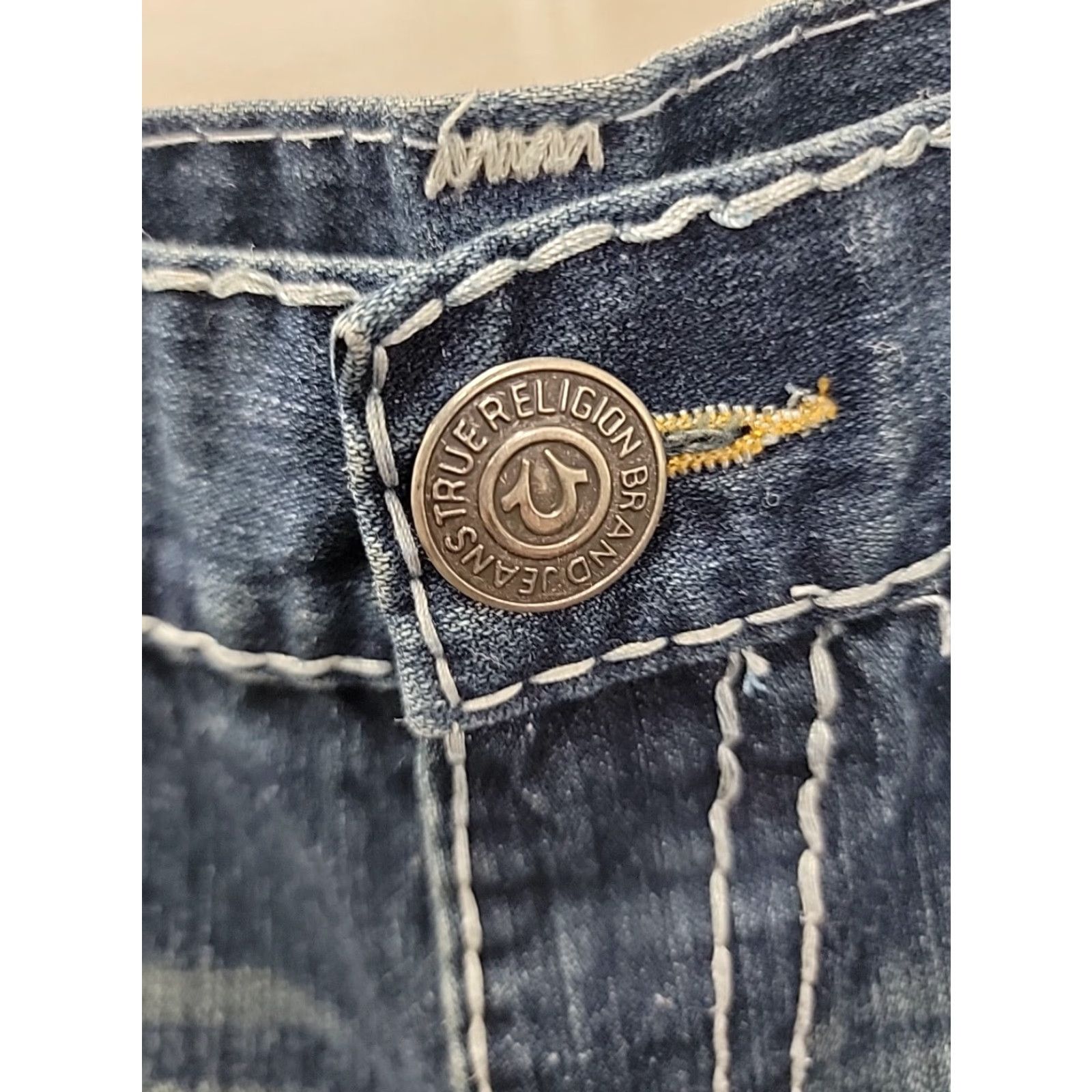 True Religion True Religion Jeans Ricky Super T Denim 38 Mens Distressed 5-Pocket Regular Fit Blue Jeans Mens BRS USA 38x33.5 Nano Size US 38 / EU 54 - 3 Thumbnail