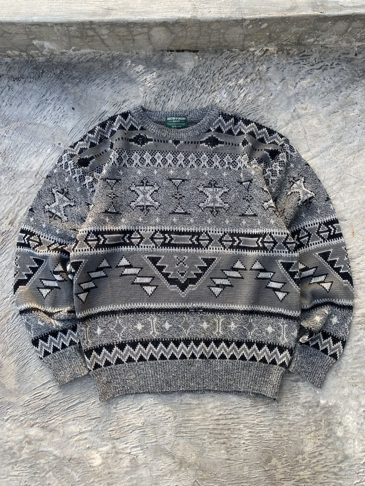 Japanese Brand 2000s - Japannese Navajo Etnic Knitwear Sweater Size US L / EU 52-54 / 3 - 1 Thumbnail