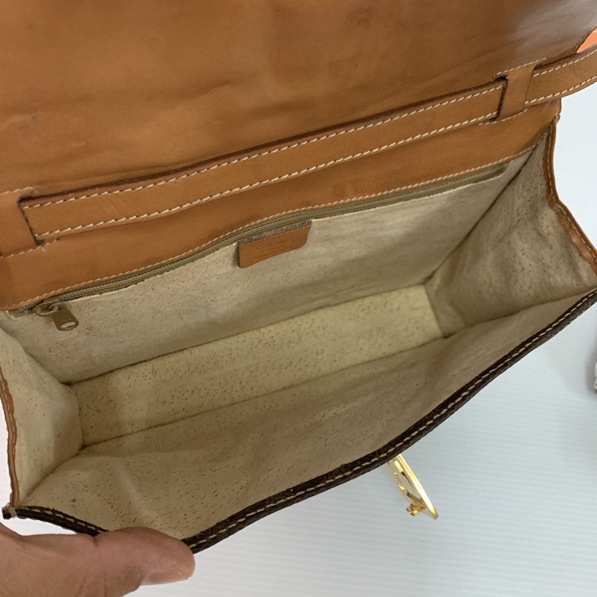 Celine Celine Box Monogram Vintage Sling Shoulder Bag Size ONE SIZE - 13 Thumbnail