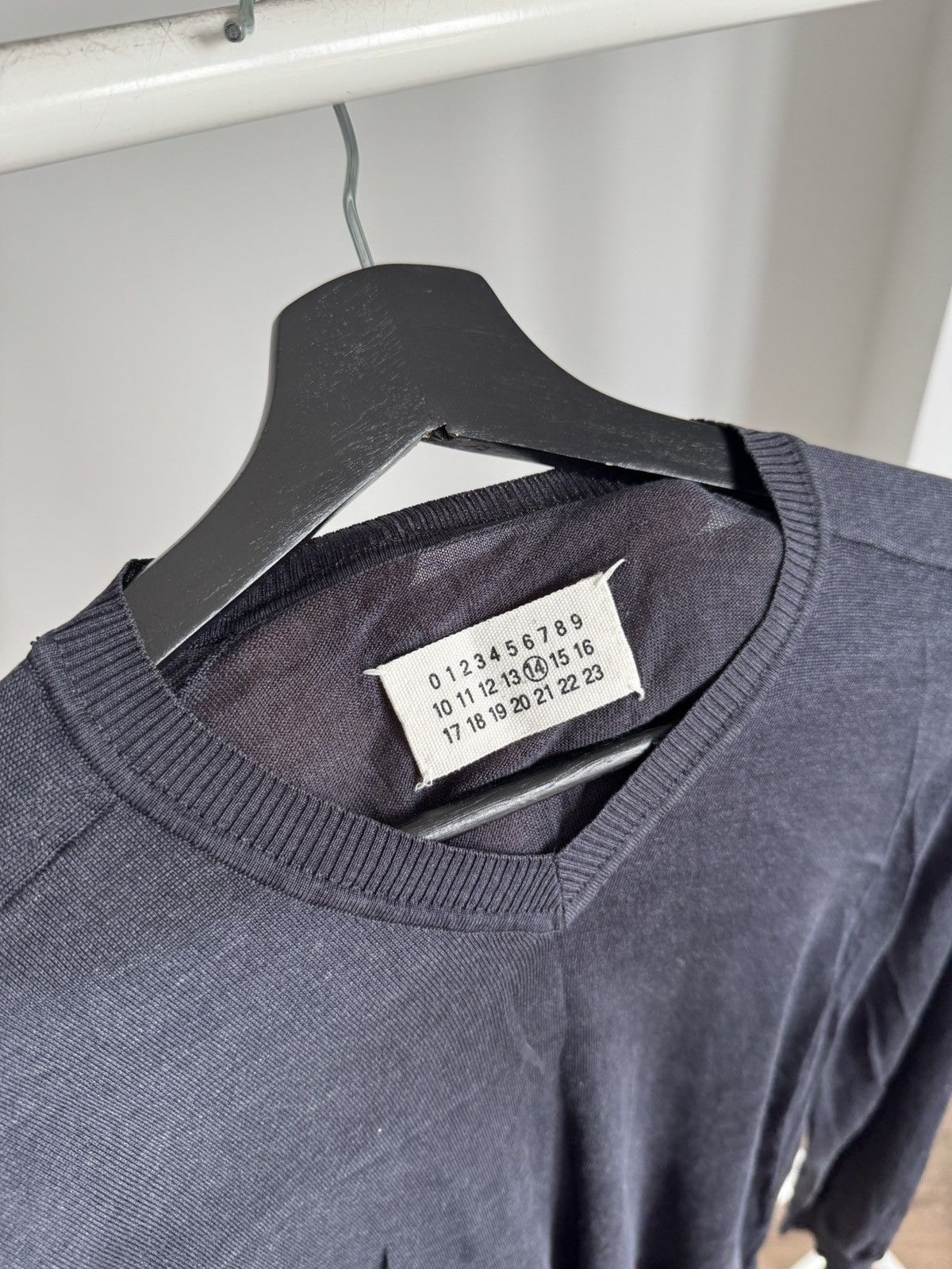 Maison Margiela Maison Margiela Silk Sweater Size US M / EU 48-50 / 2 - 4 Thumbnail