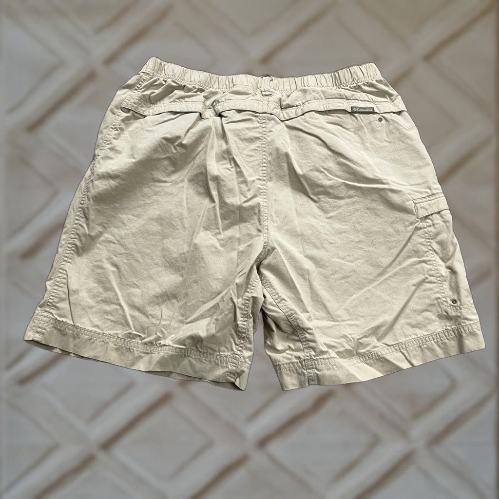 Vintage Columbia Shorts Mens Large Beige Athletic Outdoor Fishing Hiking Water Sports Elastic Waist Cotton Nylon Fish Size US 33 - 1 Thumbnail
