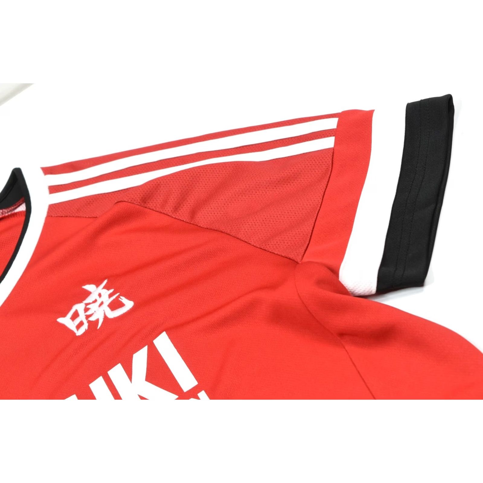 Vintage BoxLunch Naruto Akatsuki Shinobi Soccer Jersey Red 2X V-Neck Short Sleeve Mens Size US XXL / EU 58 / 5 - 4 Thumbnail