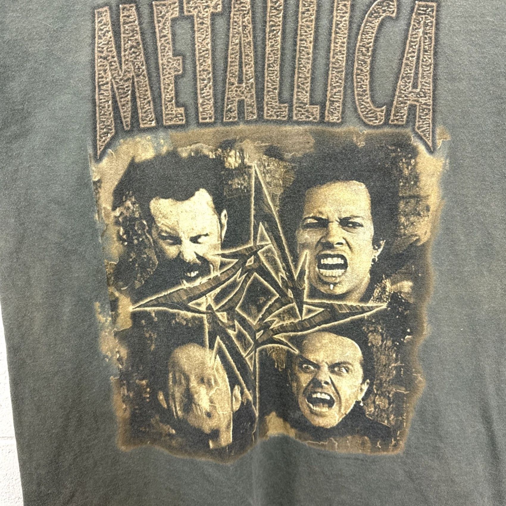Vintage VINTAGE Giant Metallica Poor Touring Me Tour T Shirt Mens XL Green 90s Band Rock Graphic Print Sizes XL Mens Size US XL / EU 56 / 4 - 2 Thumbnail
