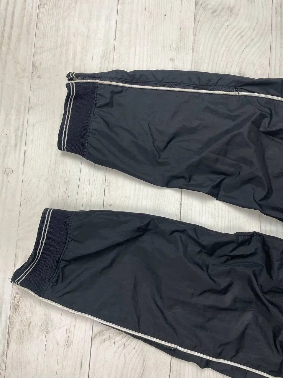 Nike Vintage Nike Nylon Pants Track 90s Swoosh Striped Y2K Size US 30 / EU 46 - 4 Thumbnail