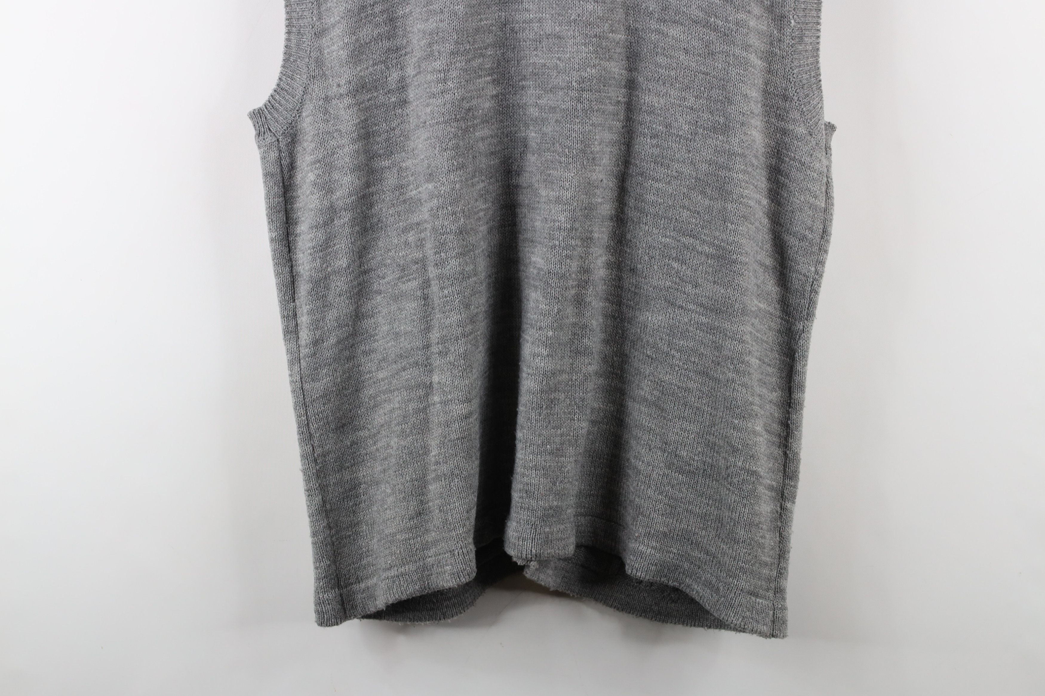 Vintage Vintage 70s Streetwear Chunky Cable Knit Sweater Vest Gray Size XL / US 12-14 / IT 48-50 - 11 Thumbnail