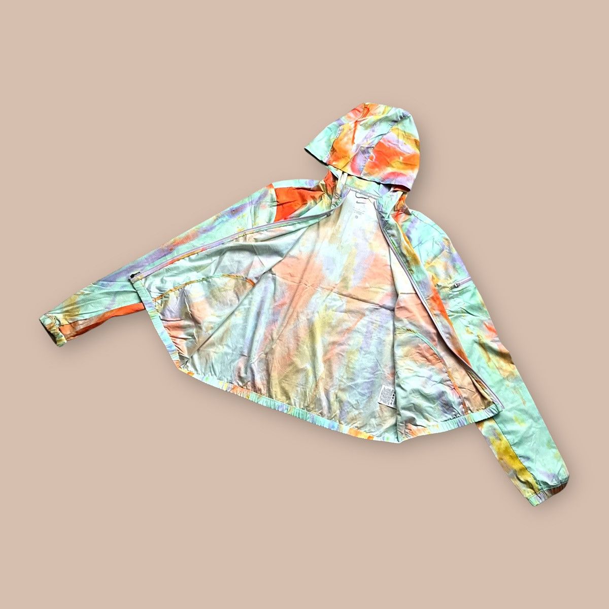 Nike Nike WMNS Lightweight Running Jacket Size US S / EU 44-46 / 1 - 5 Thumbnail
